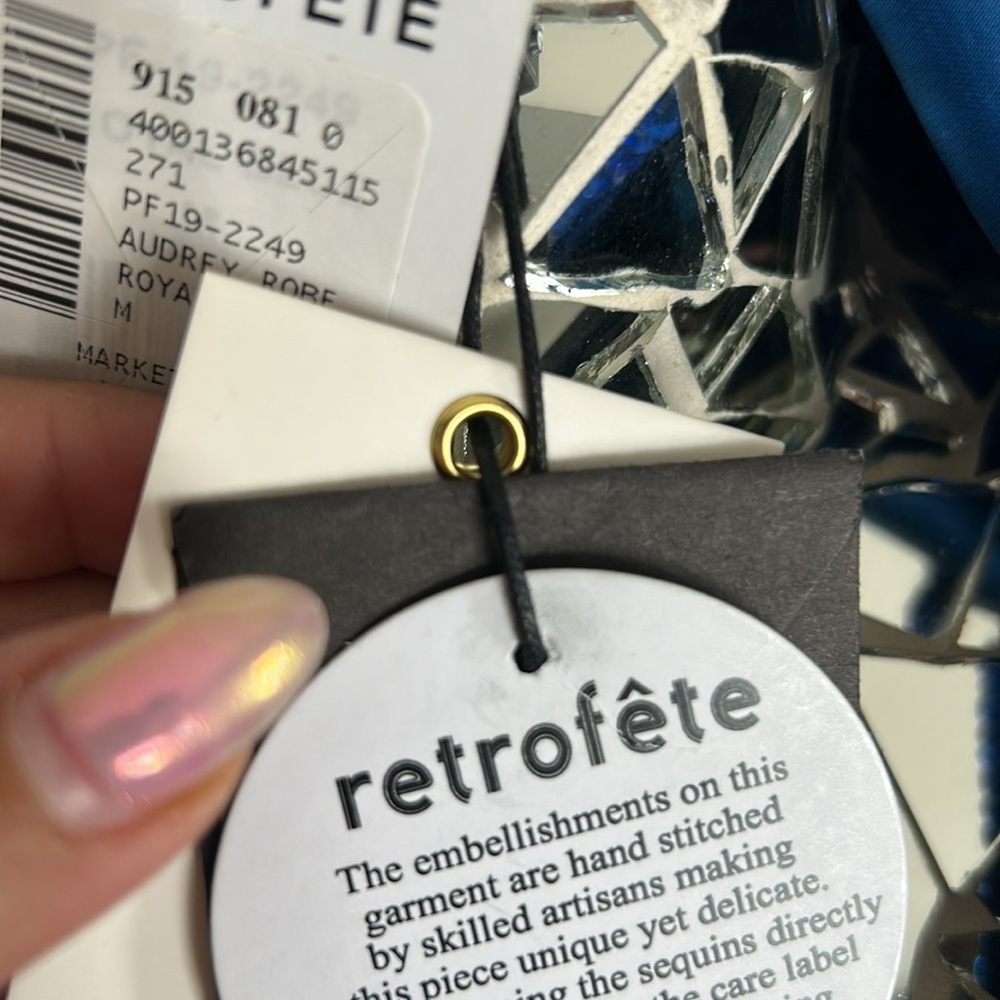 NWT RETROFETE Audrey Robe in Royal Blue Sz M - Picture 4 of 8